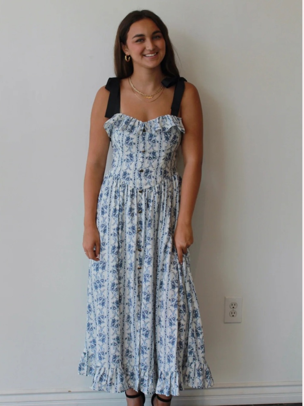 Kimichi Blue Bluebonnet Belle Blue Floral Tie-Strap Midi Dress